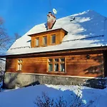Dworek Nad Potokiem بيت للعطل كارباش
