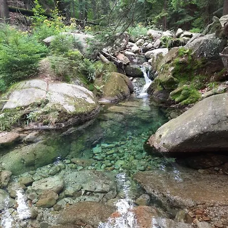 Dworek Nad Potokiem Сasa de vacaciones