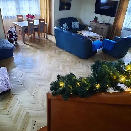 Dworek Nad Potokiem Ferienhaus *