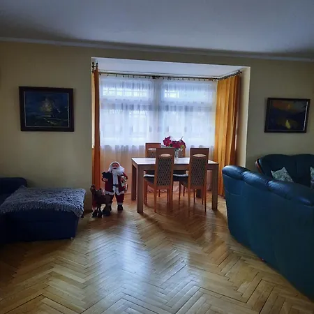 Feriehus Dworek Nad Potokiem