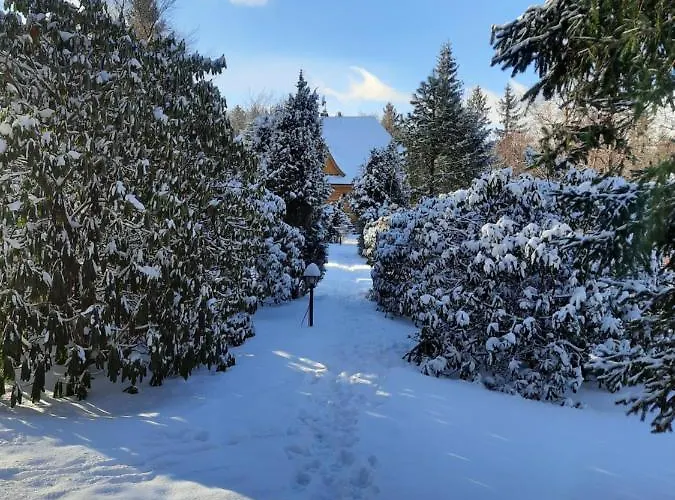 Dworek Nad Potokiem *